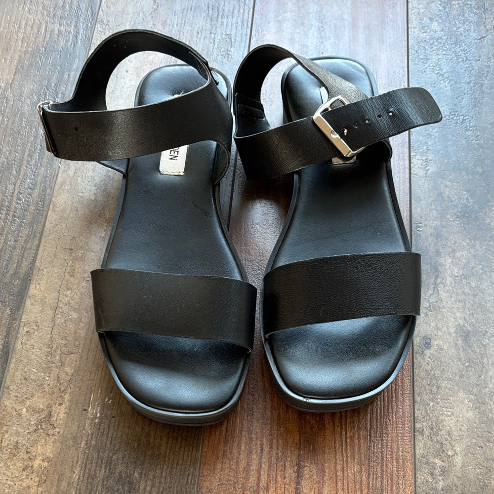 Steve Madden Black Strap Sandals